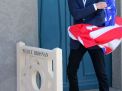 Pierce Brosnan sur les Planches du Festival de Deauville le 12 sept 2014
