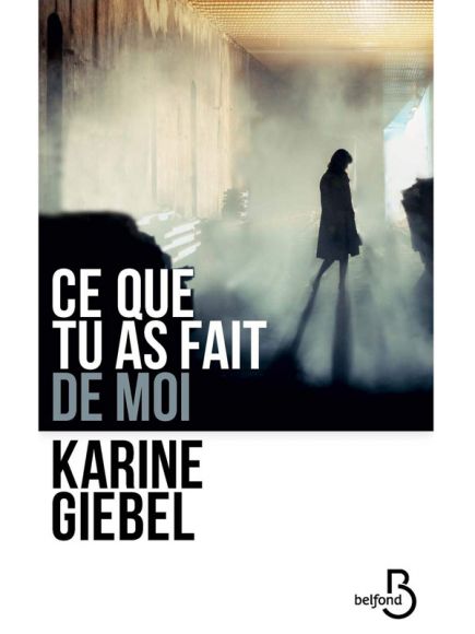 Karine Giebel à la Librairie Vauban de Maubeuge Karine Giebel à la Librairie Vauban de Maubeuge
